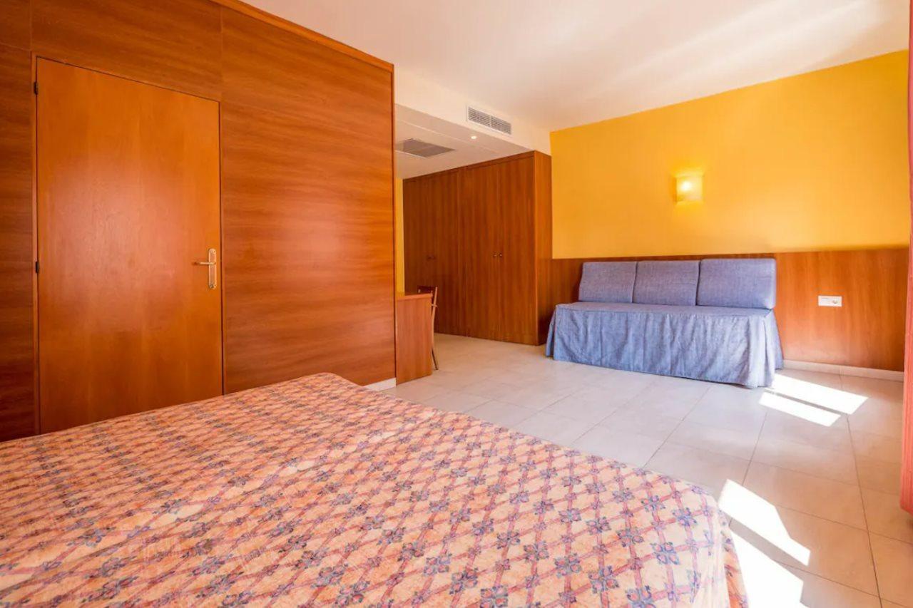 Hotel Checkin Montpalau Pineda de Mar Εξωτερικό φωτογραφία
